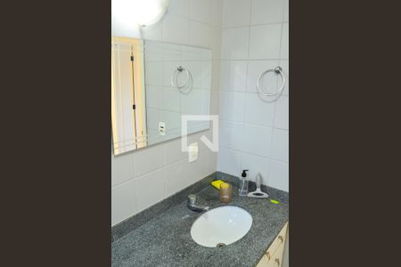 Apartamento para alugar com 76m², 2 quartos e 1 vaga Apartamento para alugar com 76m², 2 quartos e 1 vagaBanheiro