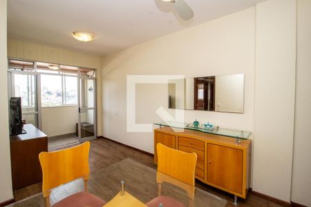 Sala de apartamento para alugar com 3 quartos, 67m² em Santa Efigênia, Belo Horizonte