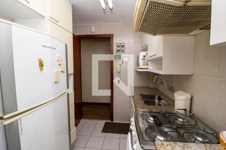 Cozinha de apartamento para alugar com 3 quartos, 67m² em Santa Efigênia, Belo Horizonte