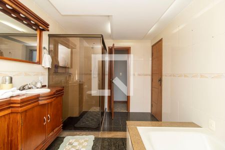 Apartamento à venda com 280m², 3 quartos e 3 vagasBanheiro Social