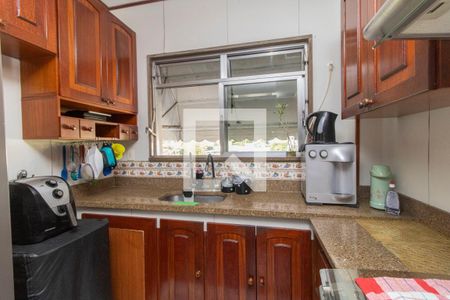 Apartamento à venda com 280m², 3 quartos e 3 vagasCozinha