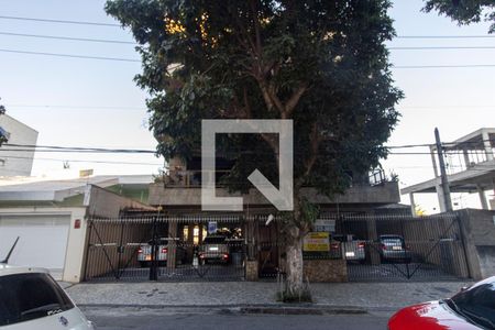 Apartamento à venda com 280m², 3 quartos e 3 vagasFachada