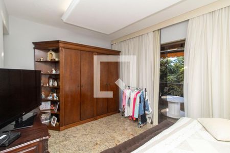 Apartamento à venda com 280m², 3 quartos e 3 vagasSuíte 1