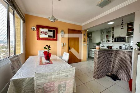 Sala de apartamento para alugar com 2 quartos, 84m² em Santo Antônio, Porto Alegre