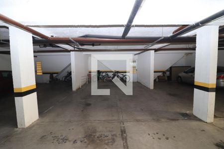 Casa de condomínio à venda com 75m², 2 quartos e 3 vagasGaragem