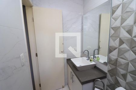 Casa de condomínio à venda com 75m², 2 quartos e 3 vagasBanheiro da Suíte 2