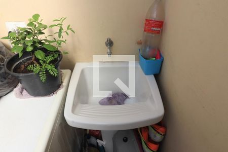 Casa de condomínio à venda com 75m², 2 quartos e 3 vagasÁrea de Serviço