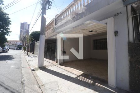 Casa para alugar com 109m², 2 quartos e 1 vagaFachada