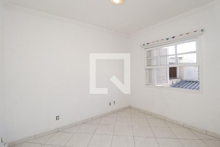 Casa para alugar com 109m², 2 quartos e 1 vagaQuarto 2