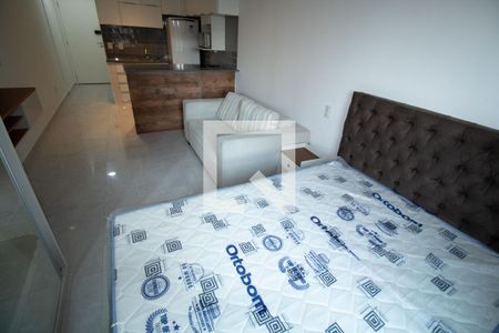 Sala/Quarto de apartamento para alugar com 1 quarto, 28m² em Mirandópolis, São Paulo