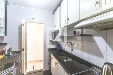 Apartamento à venda com 60m², 3 quartos e 2 vagas Apartamento à venda com 60m², 3 quartos e 2 vagasCozinha