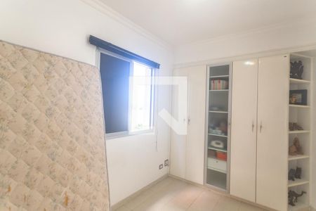 Apartamento à venda com 60m², 3 quartos e 2 vagas Apartamento à venda com 60m², 3 quartos e 2 vagasSuíte