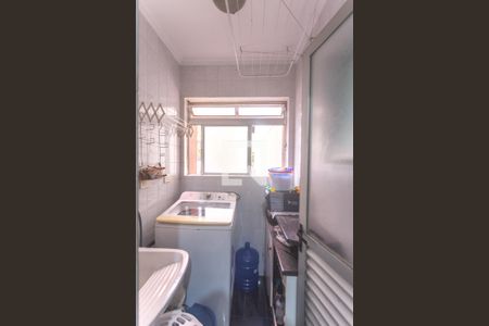 Apartamento à venda com 60m², 3 quartos e 2 vagas Apartamento à venda com 60m², 3 quartos e 2 vagasÁrea de serviço