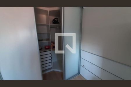Casa à venda com 4 quartos, 360m² em Vila Bertioga, São Paulo