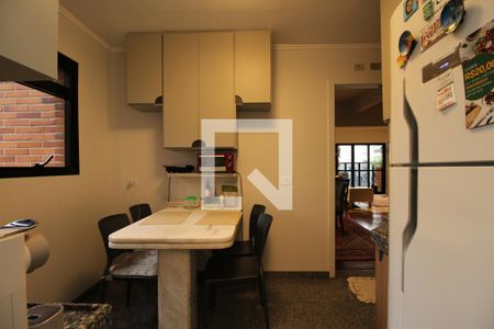 Apartamento para alugar com 279m², 4 quartos e 4 vagasCozinha