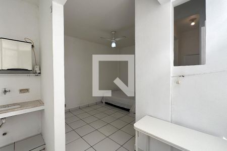 Cozinha de apartamento à venda com 1 quarto, 26m² em Copacabana, Rio de Janeiro
