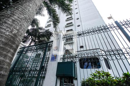 Apartamento para alugar com 414m², 4 quartos e 4 vagasFachada