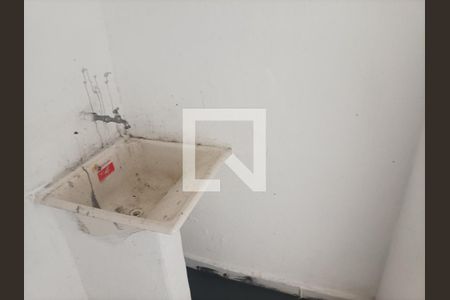 Casa para alugar com 300m², 6 quartos e 3 vagas Casa para alugar com 300m², 6 quartos e 3 vagasLavanderia 2