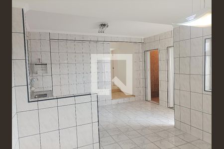 Casa para alugar com 300m², 6 quartos e 3 vagas Casa para alugar com 300m², 6 quartos e 3 vagasCozinha