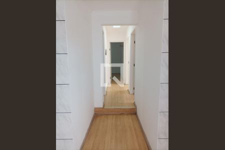 Casa para alugar com 300m², 6 quartos e 3 vagas Casa para alugar com 300m², 6 quartos e 3 vagasCorredor