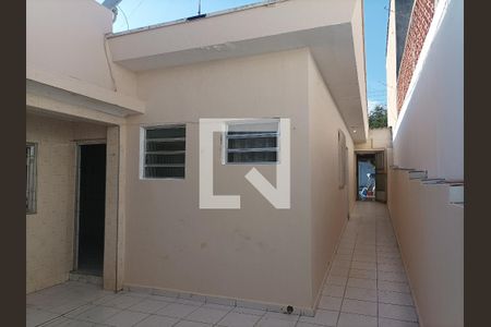 Casa para alugar com 300m², 6 quartos e 3 vagas Casa para alugar com 300m², 6 quartos e 3 vagasQuintal