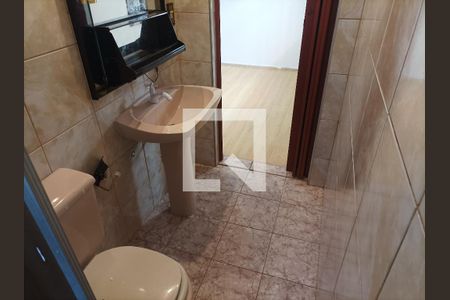 Casa para alugar com 300m², 6 quartos e 3 vagas Casa para alugar com 300m², 6 quartos e 3 vagasBanheiro 03