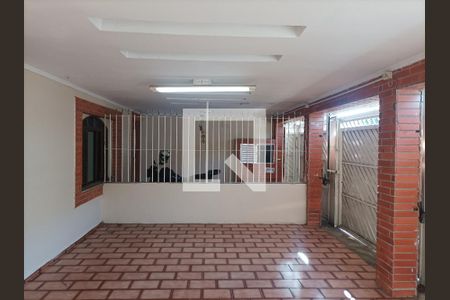 Casa para alugar com 300m², 6 quartos e 3 vagas Casa para alugar com 300m², 6 quartos e 3 vagasGaragem