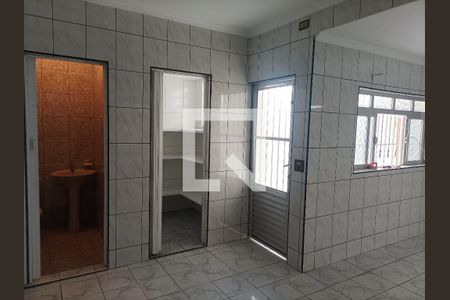 Casa para alugar com 300m², 6 quartos e 3 vagas Casa para alugar com 300m², 6 quartos e 3 vagasCozinha