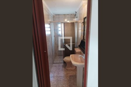 Casa para alugar com 300m², 6 quartos e 3 vagas Casa para alugar com 300m², 6 quartos e 3 vagasBanheiro 03