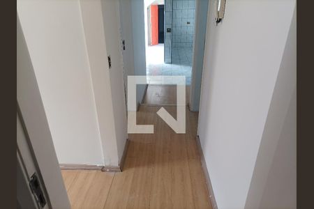 Casa para alugar com 300m², 6 quartos e 3 vagas Casa para alugar com 300m², 6 quartos e 3 vagasCorredor