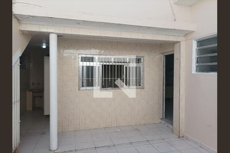 Casa para alugar com 300m², 6 quartos e 3 vagas Casa para alugar com 300m², 6 quartos e 3 vagasQuintal