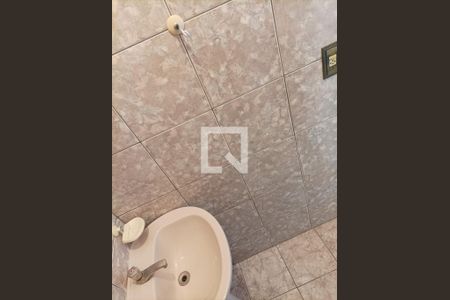 Casa para alugar com 300m², 6 quartos e 3 vagas Casa para alugar com 300m², 6 quartos e 3 vagasBanheiro 4