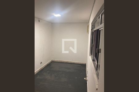 Casa para alugar com 300m², 6 quartos e 3 vagas Casa para alugar com 300m², 6 quartos e 3 vagasQuarto 04