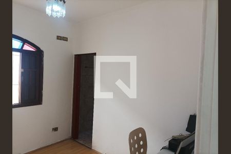 Casa para alugar com 300m², 6 quartos e 3 vagas Casa para alugar com 300m², 6 quartos e 3 vagasQuarto 03