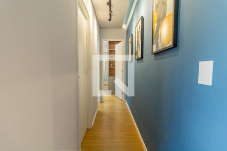 Corredor de apartamento à venda com 2 quartos, 45m² em Vila Andrade, São Paulo