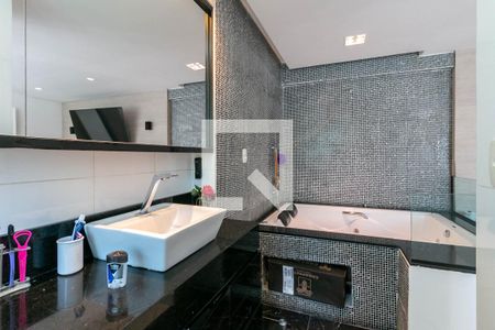 Apartamento para alugar com 450m², 4 quartos e 4 vagasBanheiro da Suíte