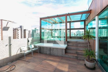 Apartamento para alugar com 450m², 4 quartos e 4 vagasVaranda