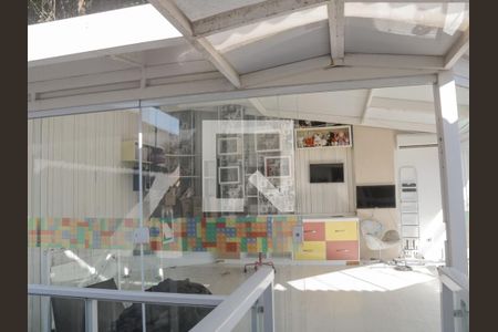 Casa de condomínio para alugar com 300m², 2 quartos e 3 vagasBrinquedoteca