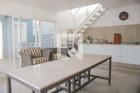 Casa de condomínio para alugar com 300m², 2 quartos e 3 vagasChurrasqueira