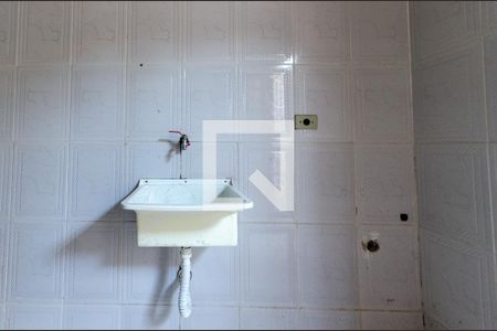 Casa para alugar com 80m², 2 quartos e sem vagaÁrea de serviço