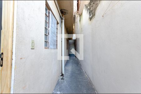 Casa para alugar com 80m², 2 quartos e sem vagaÁrea comum