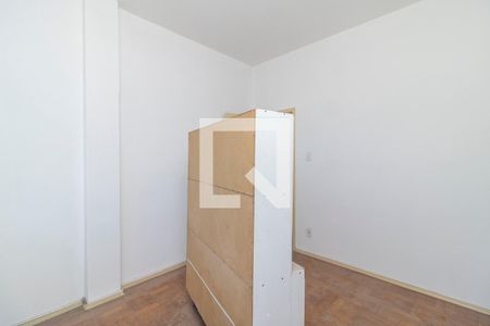 Quarto 1 de apartamento à venda com 3 quartos, 60m² em Olaria, Rio de Janeiro