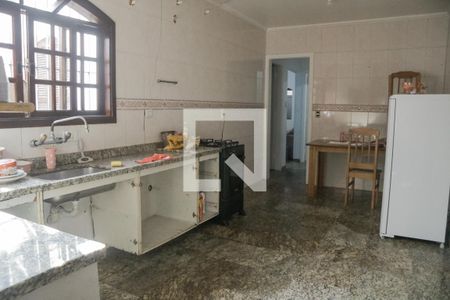 Casa de condomínio à venda com 100m², 3 quartos e 2 vagasCozinha