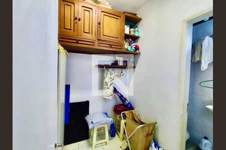 Apartamento à venda com 92m², 3 quartos e 1 vagaQuarto serviço 