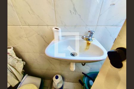 Apartamento à venda com 92m², 3 quartos e 1 vagaBanheiro serviço 