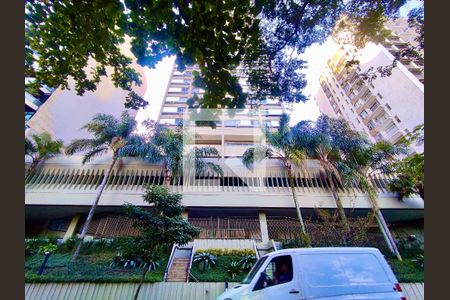 Apartamento à venda com 92m², 3 quartos e 1 vagaFachada 