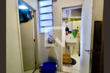 Apartamento à venda com 92m², 3 quartos e 1 vagaQuarto serviço 