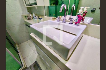 Apartamento à venda com 92m², 3 quartos e 1 vagaBanheiro social 