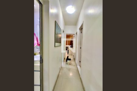 Corredor  de apartamento à venda com 3 quartos, 92m² em Lagoa, Rio de Janeiro