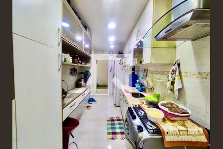 Apartamento à venda com 92m², 3 quartos e 1 vagaCozinha